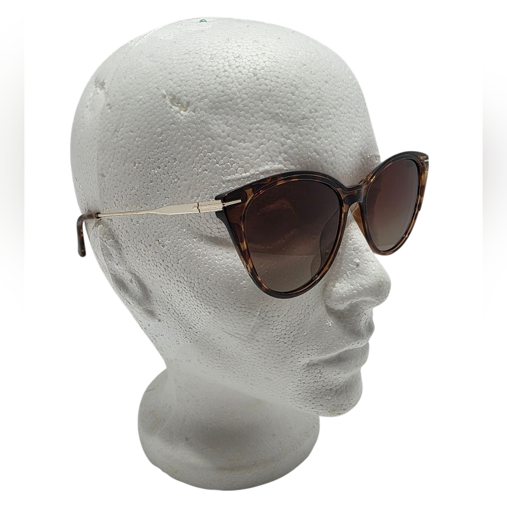 Cole Haan Tortoise Shell Cat-Eye Sunglasses Polarized Lenses CH9016